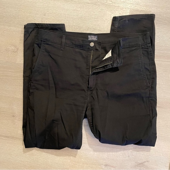 Levi’s Black Canvas Pants - Picture 3 of 3
